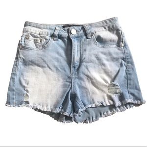 🌼Juniors Denim Shorts!!🌼